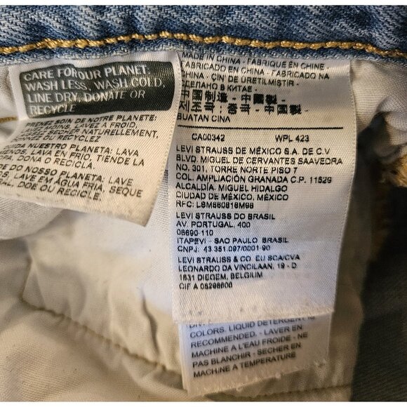 levis premium 501 Light Wash Distressed Jeans Womens Size 24W X 26L Straight Leg - Picture 11 of 16